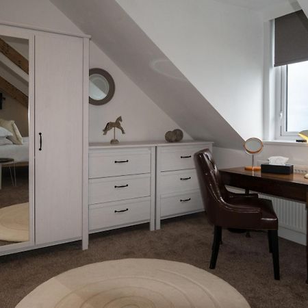 The Beachfield Guest Accommodation Пензанс Екстериор снимка
