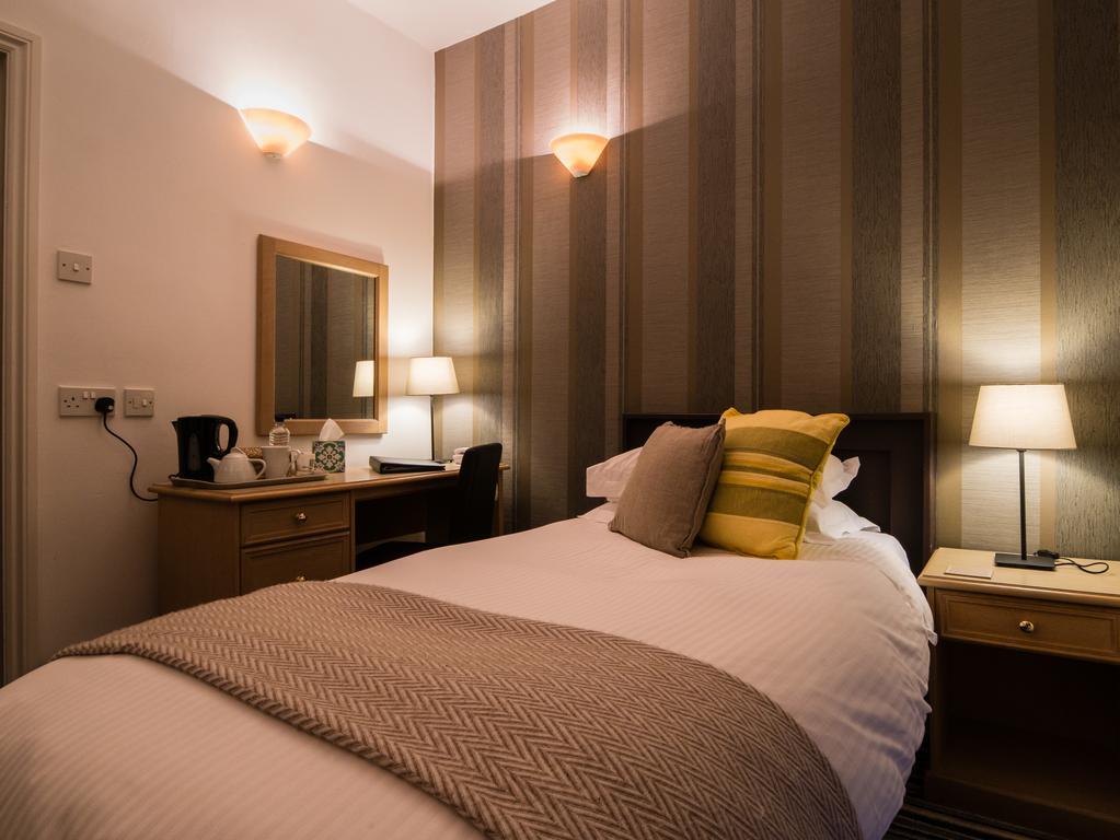 The Beachfield Guest Accommodation Пензанс Екстериор снимка