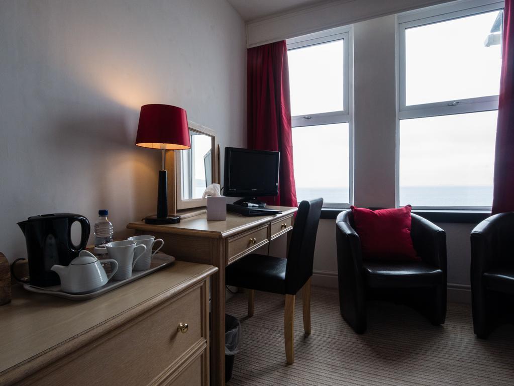 The Beachfield Guest Accommodation Пензанс Екстериор снимка